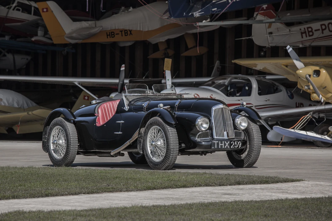 1948 Aston Martin DB1 & DB2 & DB2/4 & DB Mark III - Image 19 of 31