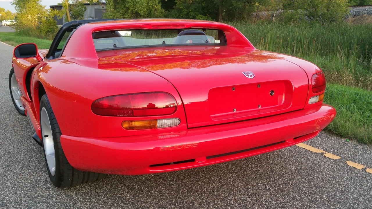 1994 Dodge Viper 1st Gen - Image 14 of 31