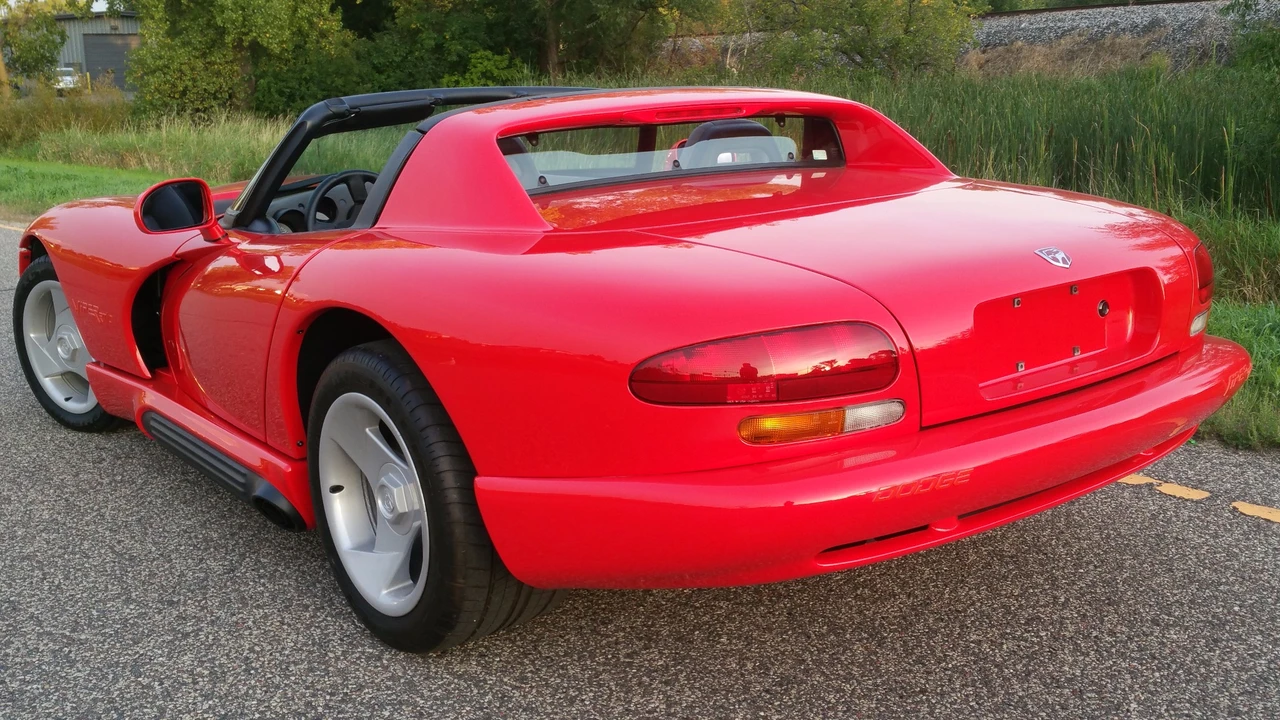 1994 Dodge Viper 1st Gen - Image 15 of 31