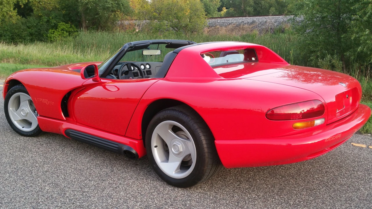 1994 Dodge Viper 1st Gen - Image 16 of 31