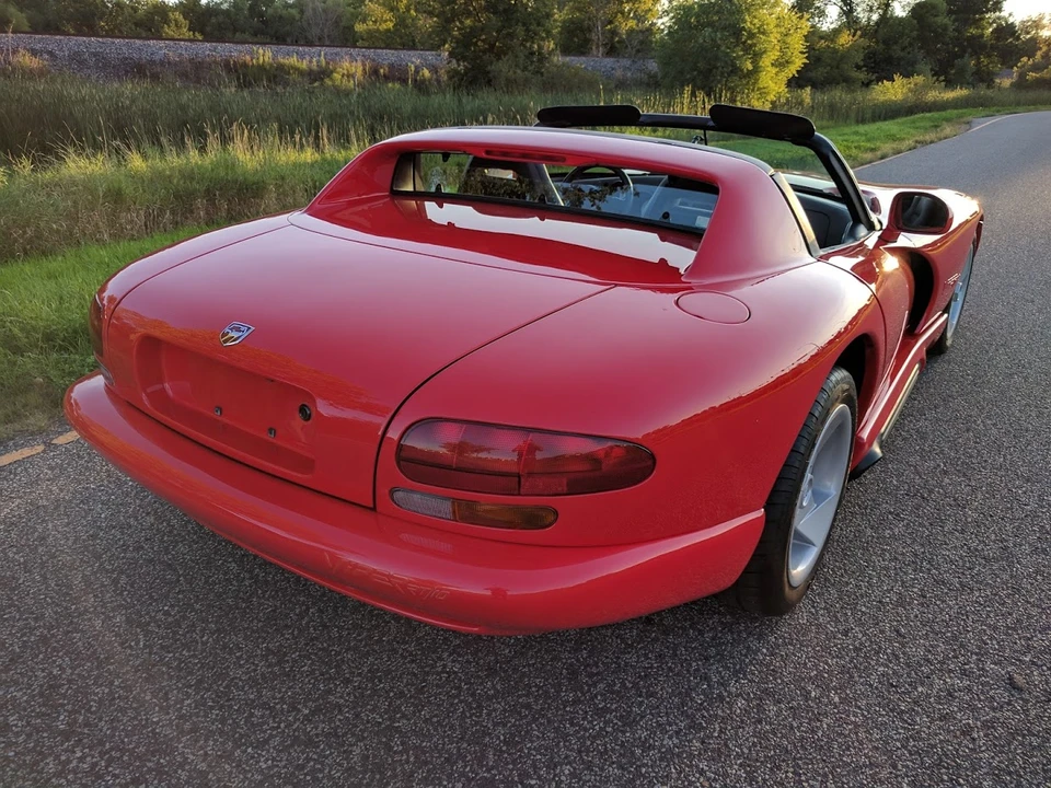 1994 Dodge Viper 1st Gen - Image 26 of 31