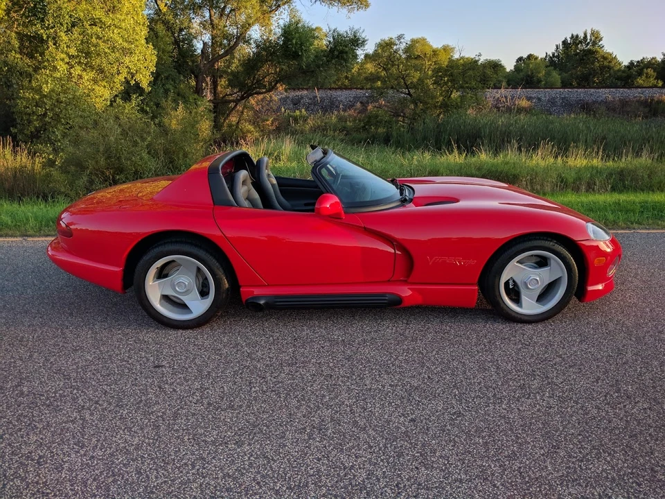 1994 Dodge Viper 1st Gen - Image 25 of 31