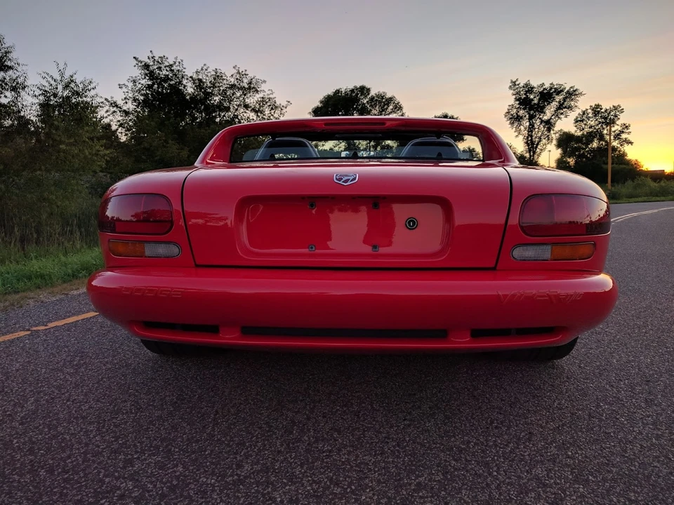1994 Dodge Viper 1st Gen - Image 27 of 31