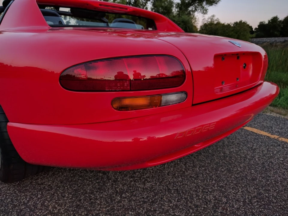 1994 Dodge Viper 1st Gen - Image 28 of 31