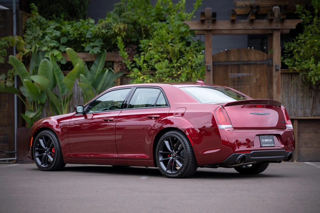 2023 Chrysler 300 (2005-2023) - Image 26 of 31