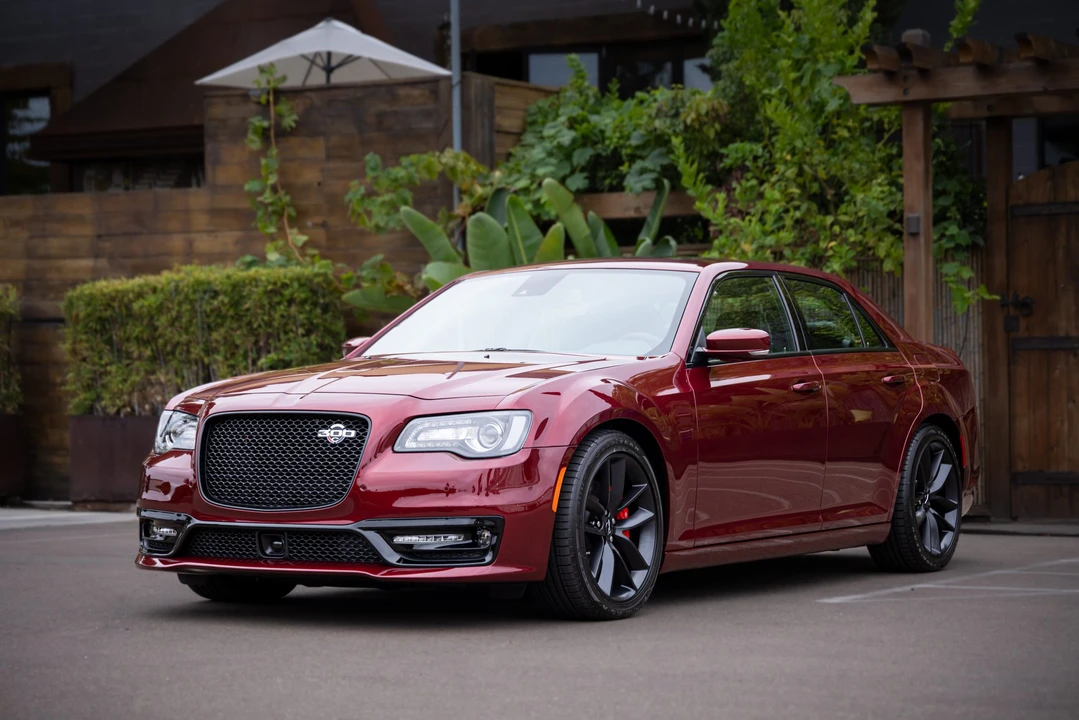 2023 Chrysler 300 (2005-2023) - Image 22 of 31