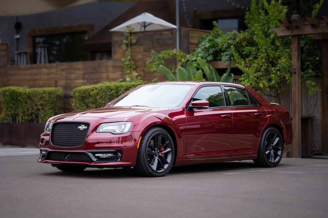 2023 Chrysler 300 (2005-2023) - Image 23 of 31