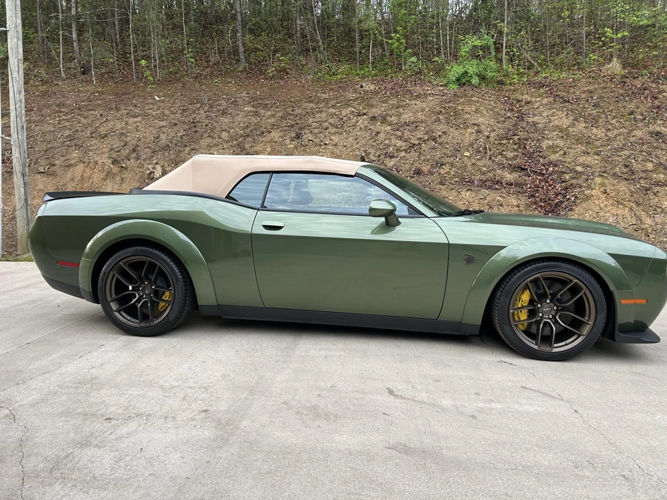 2023 Dodge Challenger SRT Hellcat 3rd Gen - Image 12 of 31