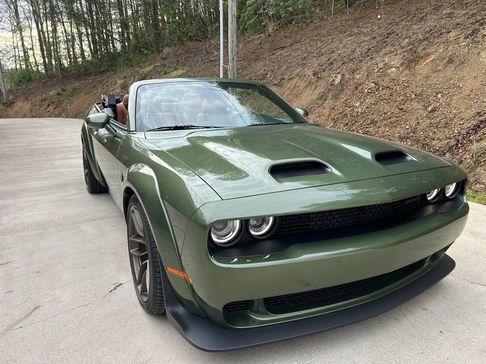 2023 Dodge Challenger SRT Hellcat 3rd Gen - Image 8 of 31