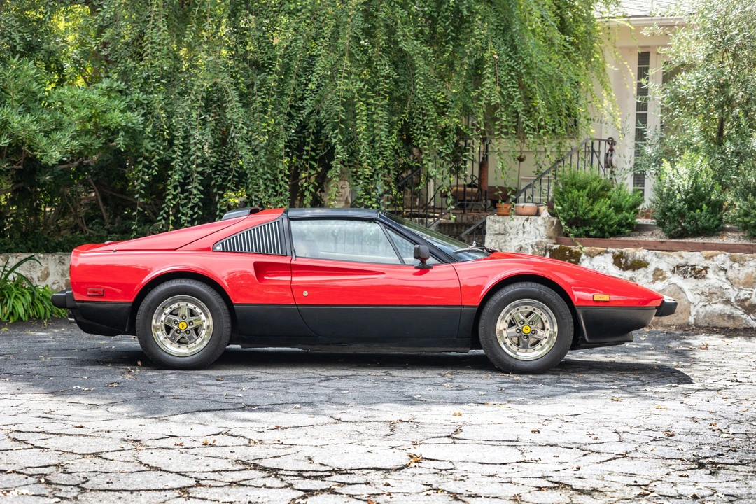 1981 Ferrari 308 GTS - Image 11 of 31
