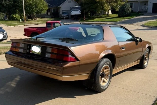1984 Chevrolet Camaro 3rd Gen - Image 2 of 7