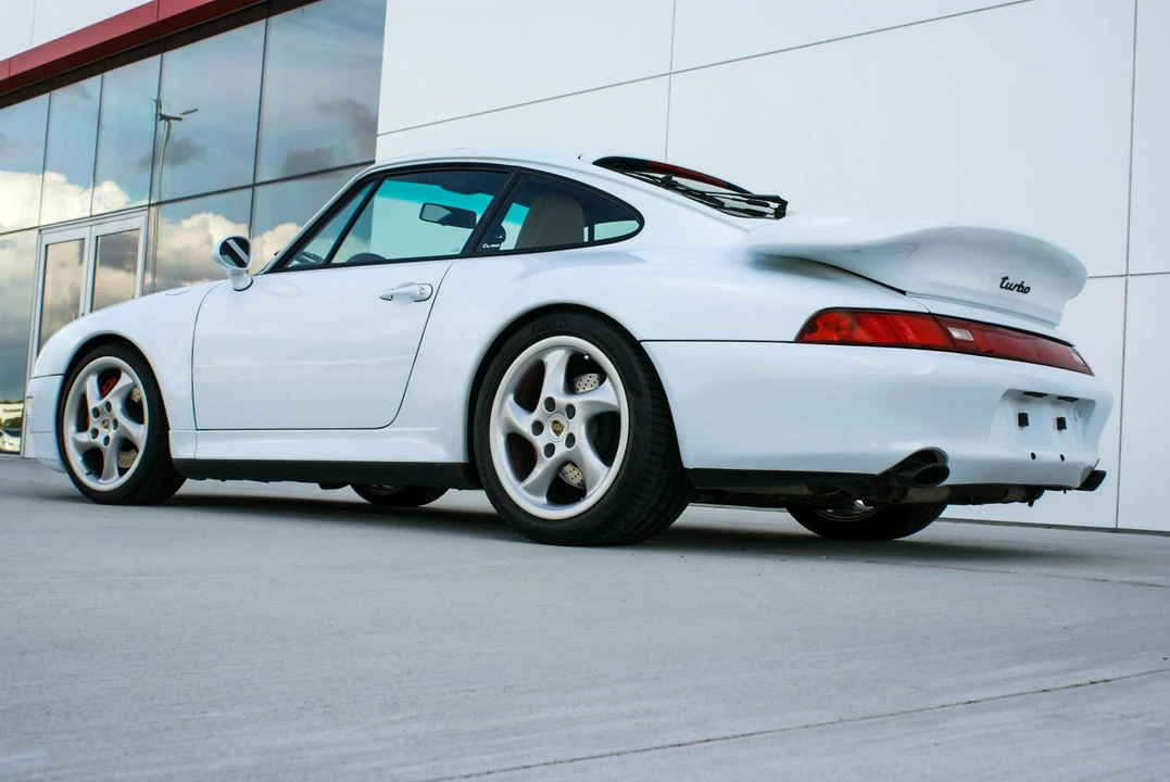 1997 Porsche 993 Turbo - Image 23 of 31