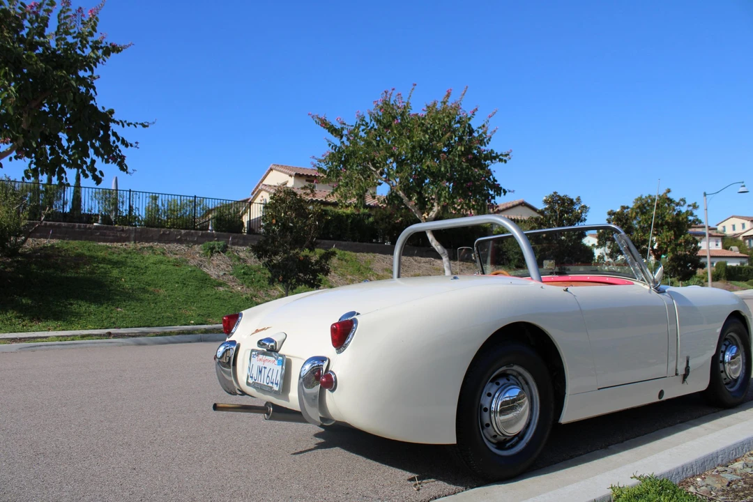 1960 Austin-Healey Sprite Mark I - Image 25 of 31