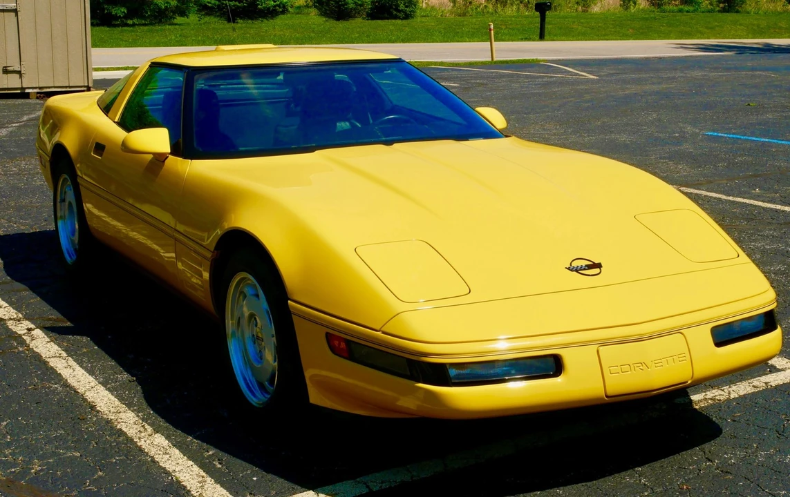 1991 Chevrolet Corvette C4 ZR1 - Image 2 of 31