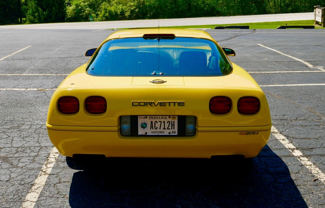 1991 Chevrolet Corvette C4 ZR1 - Image 14 of 31