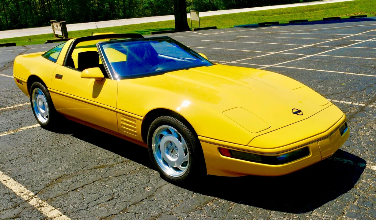 1991 Chevrolet Corvette C4 ZR1 - Image 23 of 31