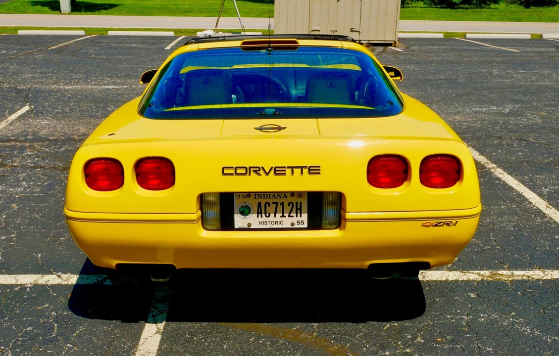 1991 Chevrolet Corvette C4 ZR1 - Image 28 of 31