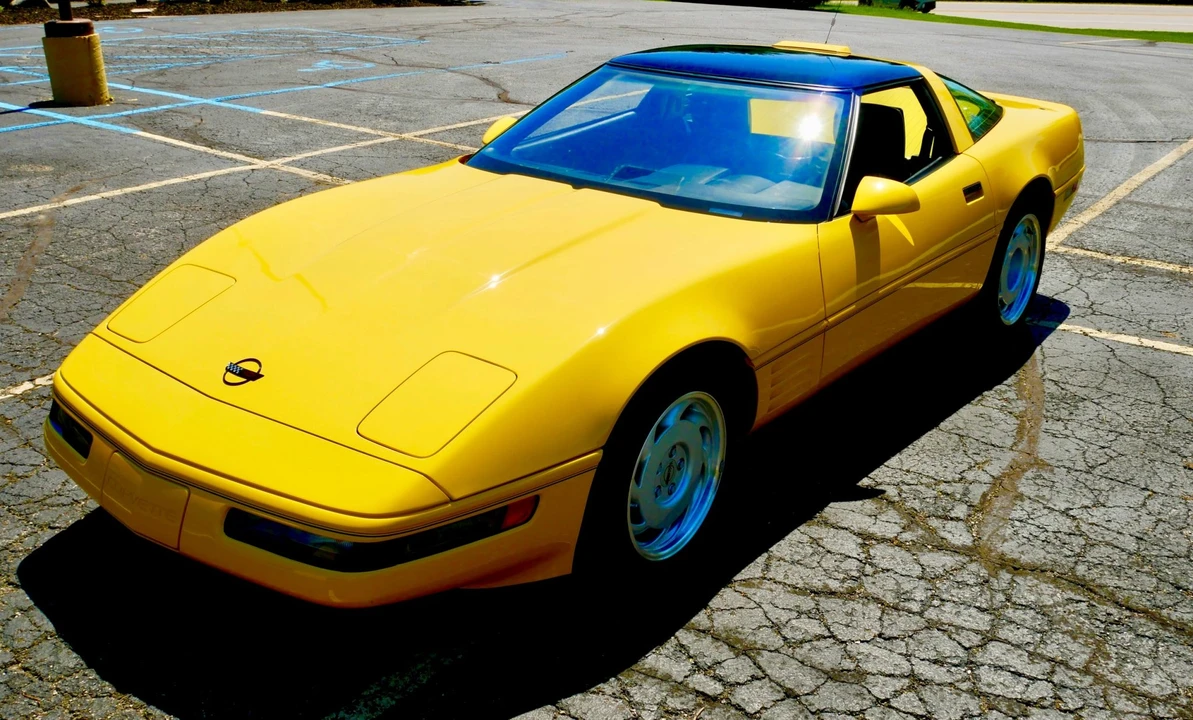 1991 Chevrolet Corvette C4 ZR1 - Image 8 of 31