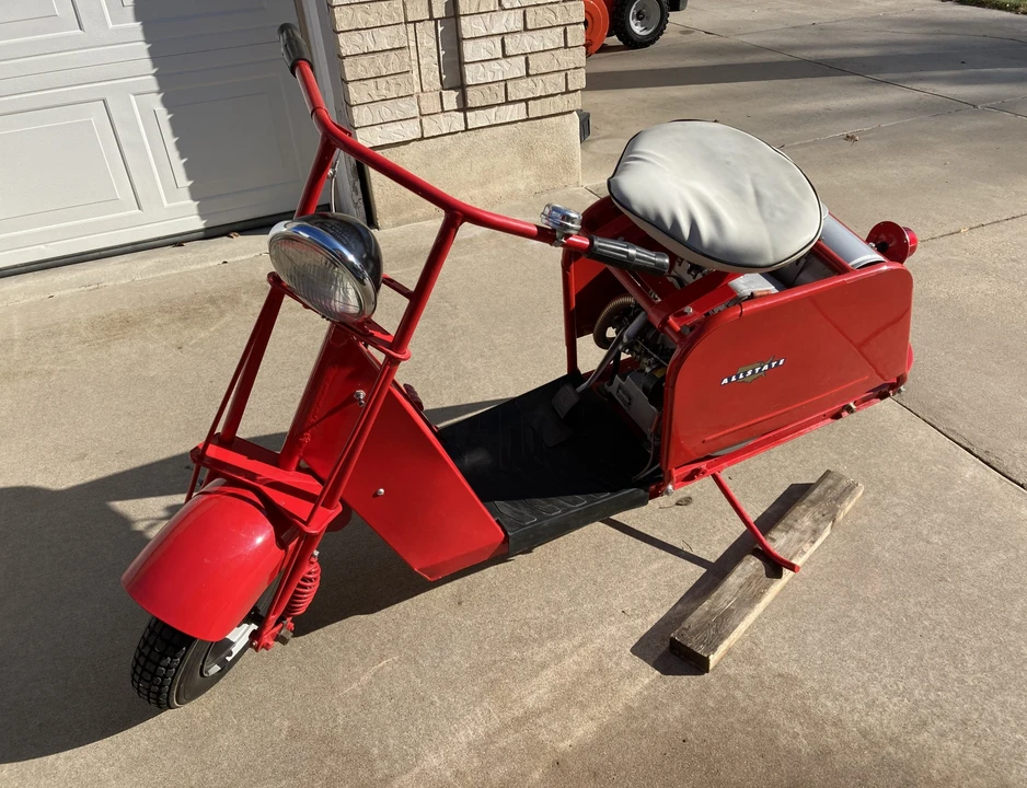 1950 Cushman Eagle - Image 7 of 31