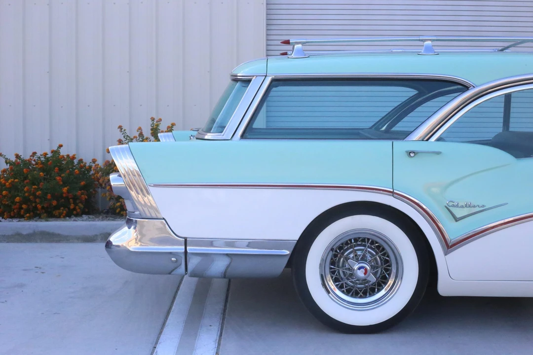 1957 Buick Century - Image 28 of 31