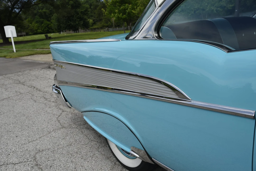 1957 Chevrolet Tri-Five Bel Air 2-Door Hardtop & Coupe - Image 30 of 31