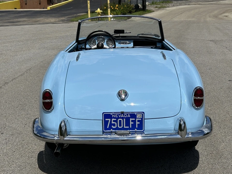 1958 Alfa Romeo Giulietta - Image 27 of 31
