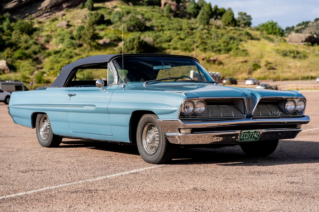 1961 Pontiac Catalina 3rd Gen - Image 15 of 31