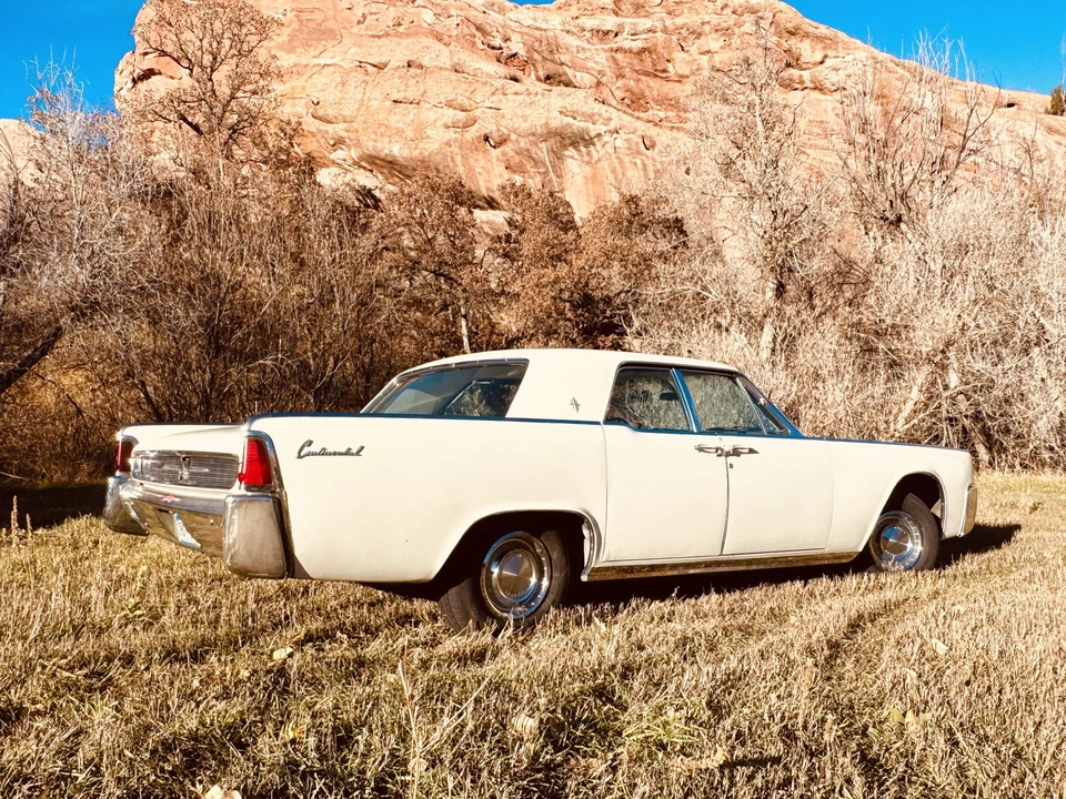 1962 Lincoln Continental 4th Gen - Image 8 of 31