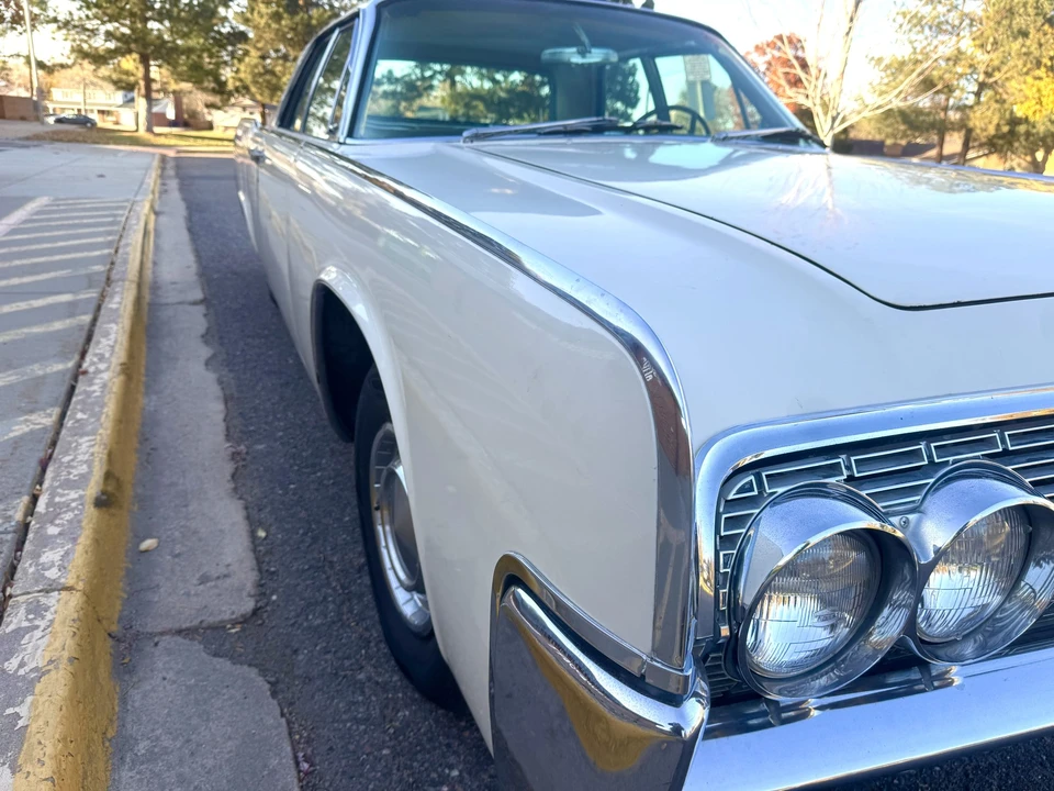 1962 Lincoln Continental 4th Gen - Image 23 of 31