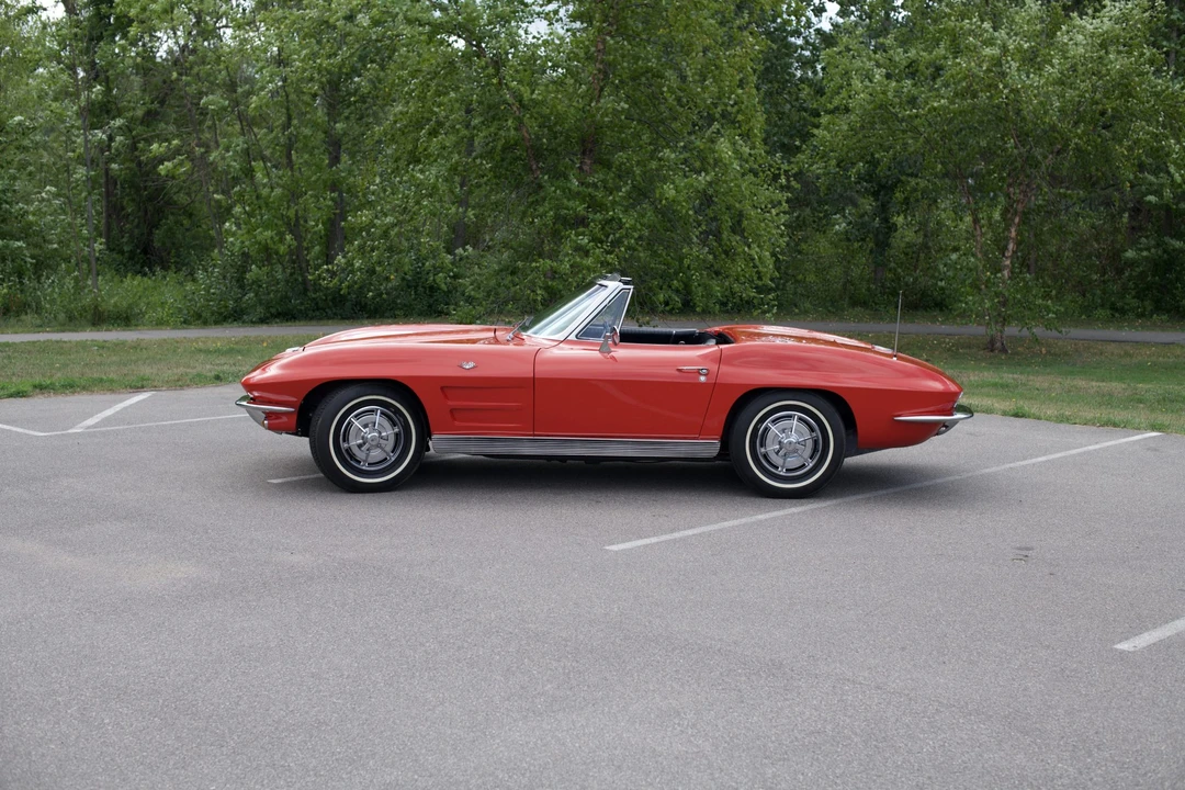 1963 Chevrolet Corvette C2 - Image 14 of 31