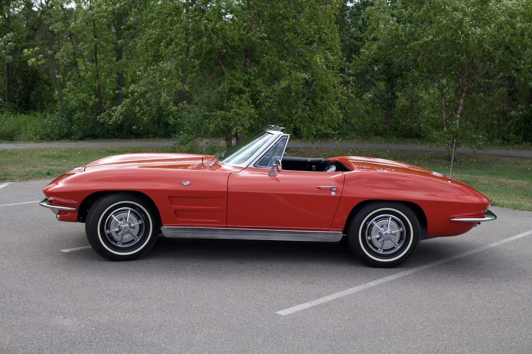 1963 Chevrolet Corvette C2 - Image 15 of 31