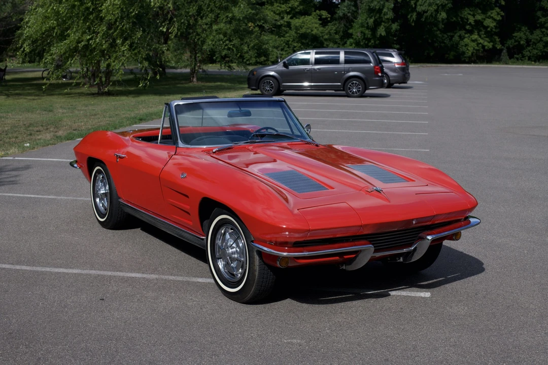 1963 Chevrolet Corvette C2 - Image 4 of 31