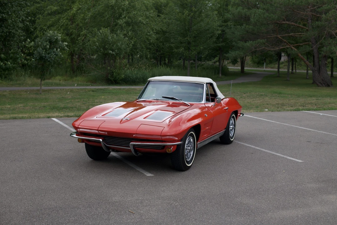 1963 Chevrolet Corvette C2 - Image 23 of 31