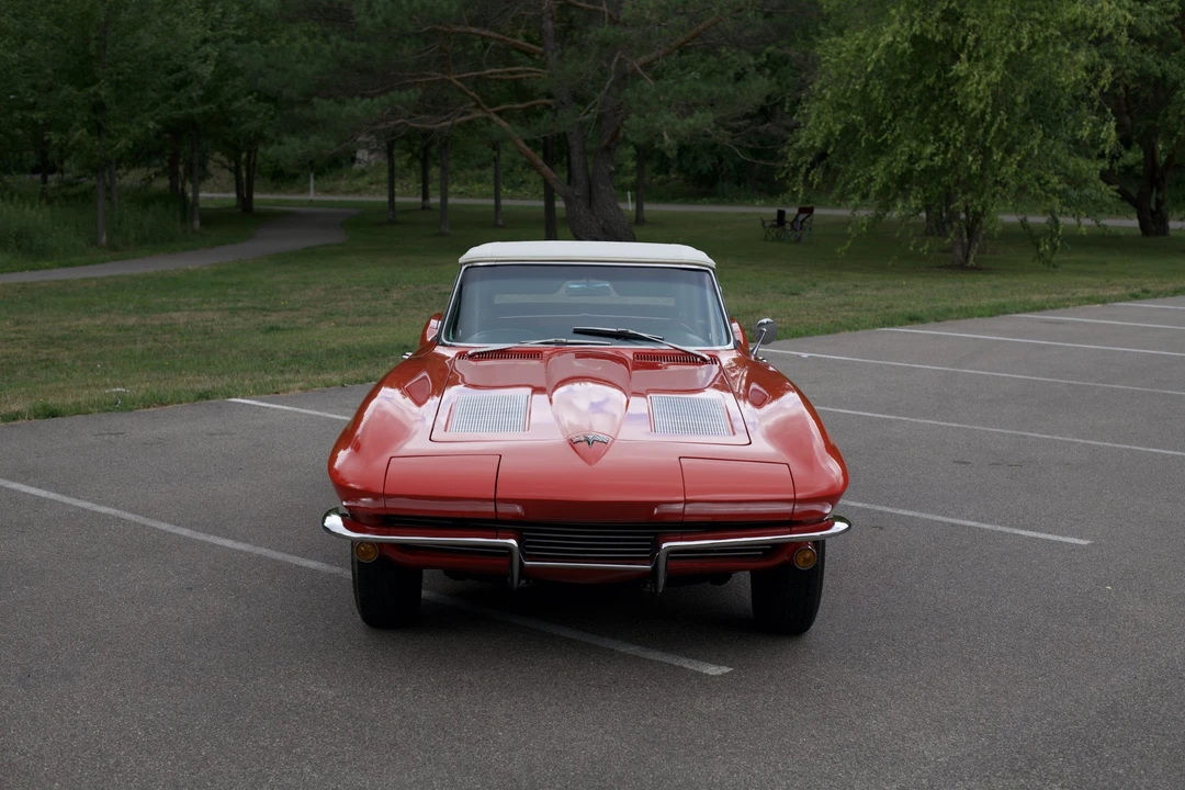 1963 Chevrolet Corvette C2 - Image 24 of 31