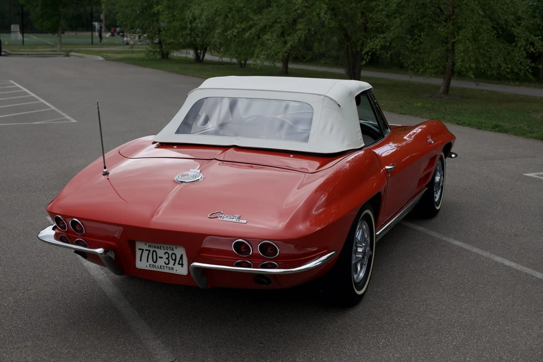 1963 Chevrolet Corvette C2 - Image 30 of 31
