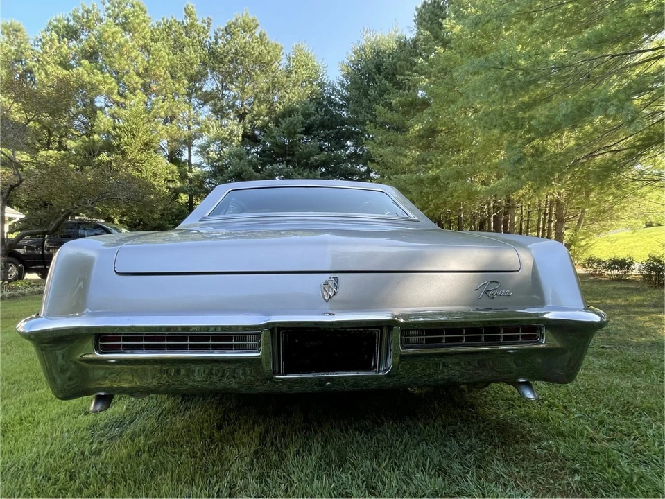 1965 Buick Riviera 1st Gen - Image 5 of 31