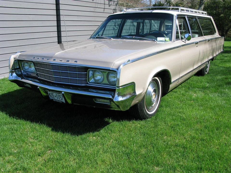 1965 Chrysler New Yorker - Image 4 of 31
