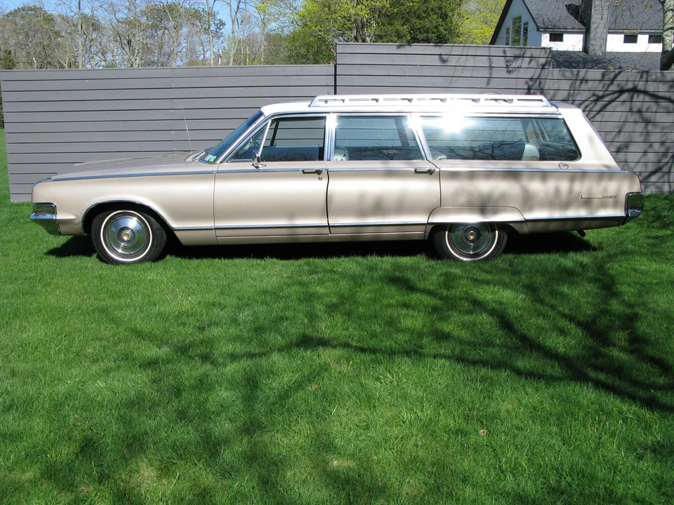 1965 Chrysler New Yorker - Image 5 of 31