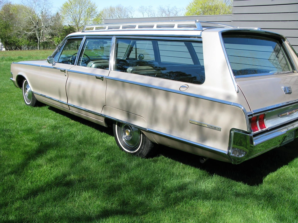 1965 Chrysler New Yorker - Image 6 of 31
