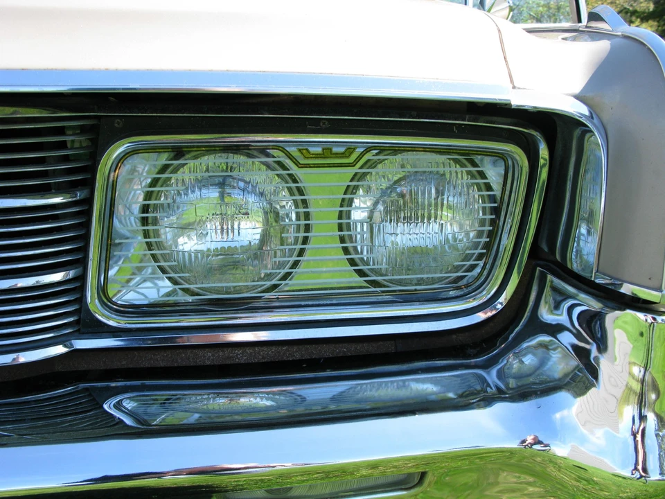 1965 Chrysler New Yorker - Image 23 of 31