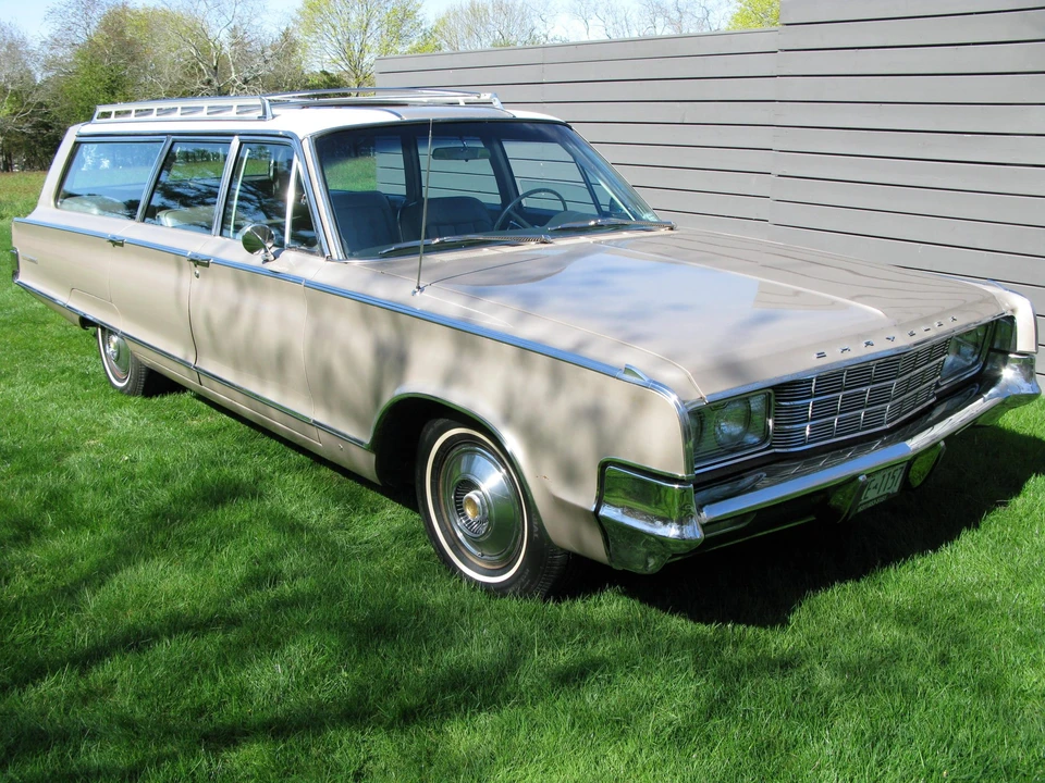 1965 Chrysler New Yorker - Image 2 of 31