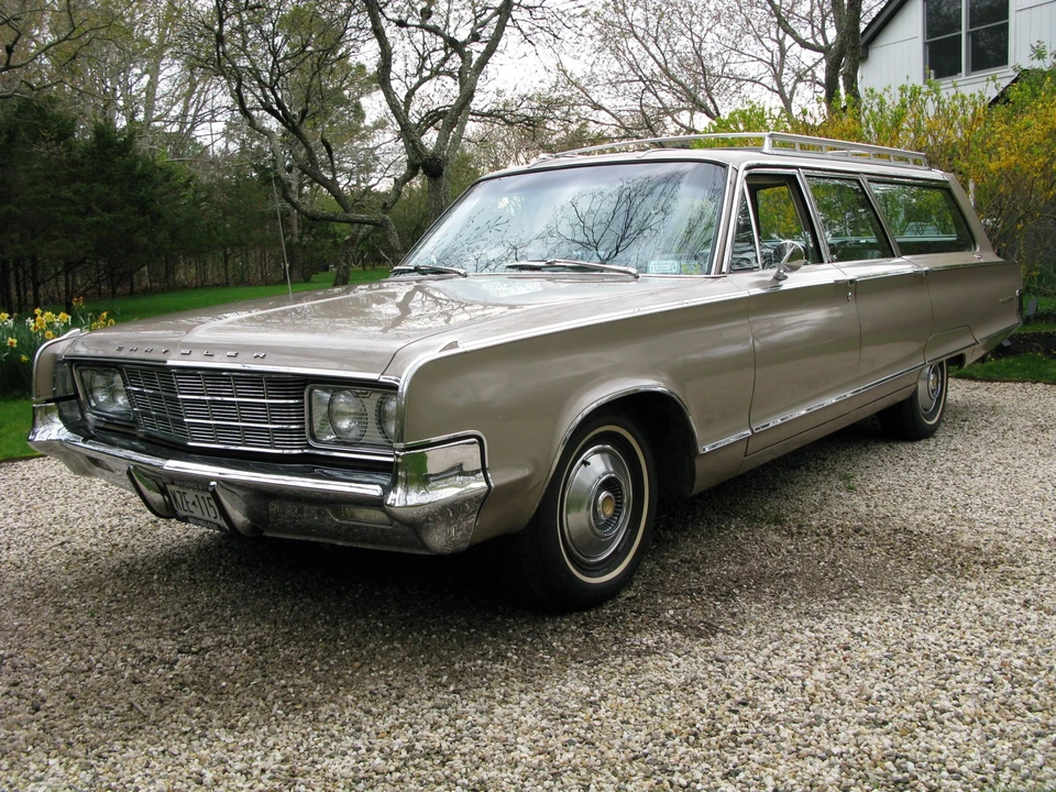 1965 Chrysler New Yorker - Image 13 of 31