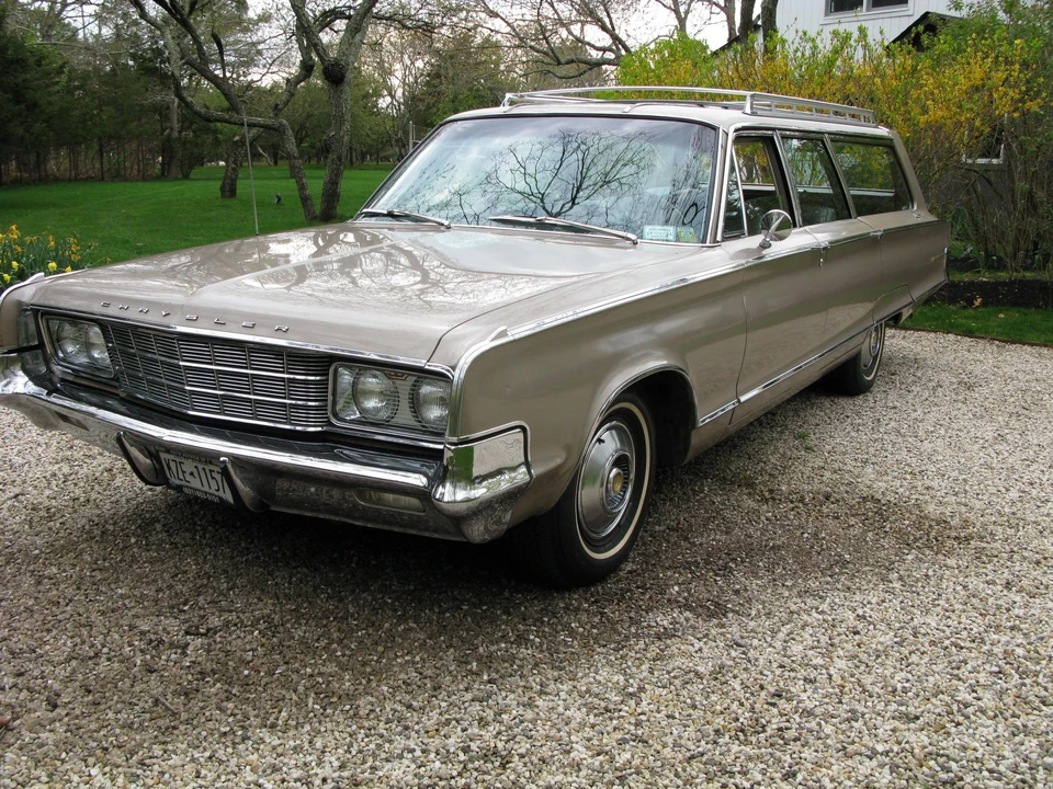 1965 Chrysler New Yorker - Image 12 of 31