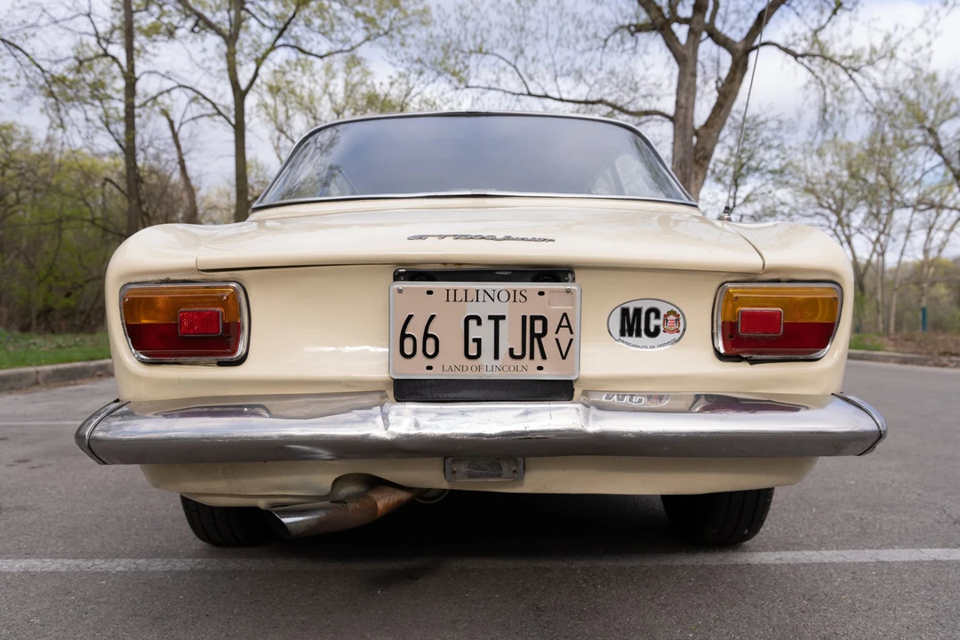 1966 Alfa Romeo GT 1300 Junior - Image 16 of 31