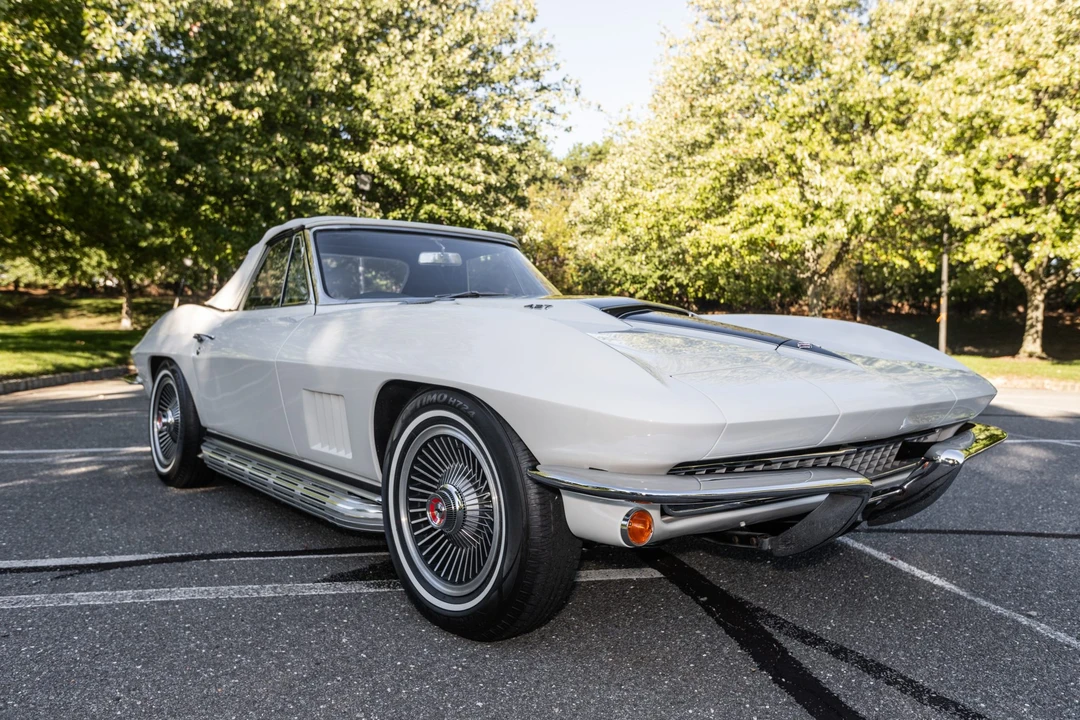 1967 Chevrolet Corvette C2 - Image 17 of 31