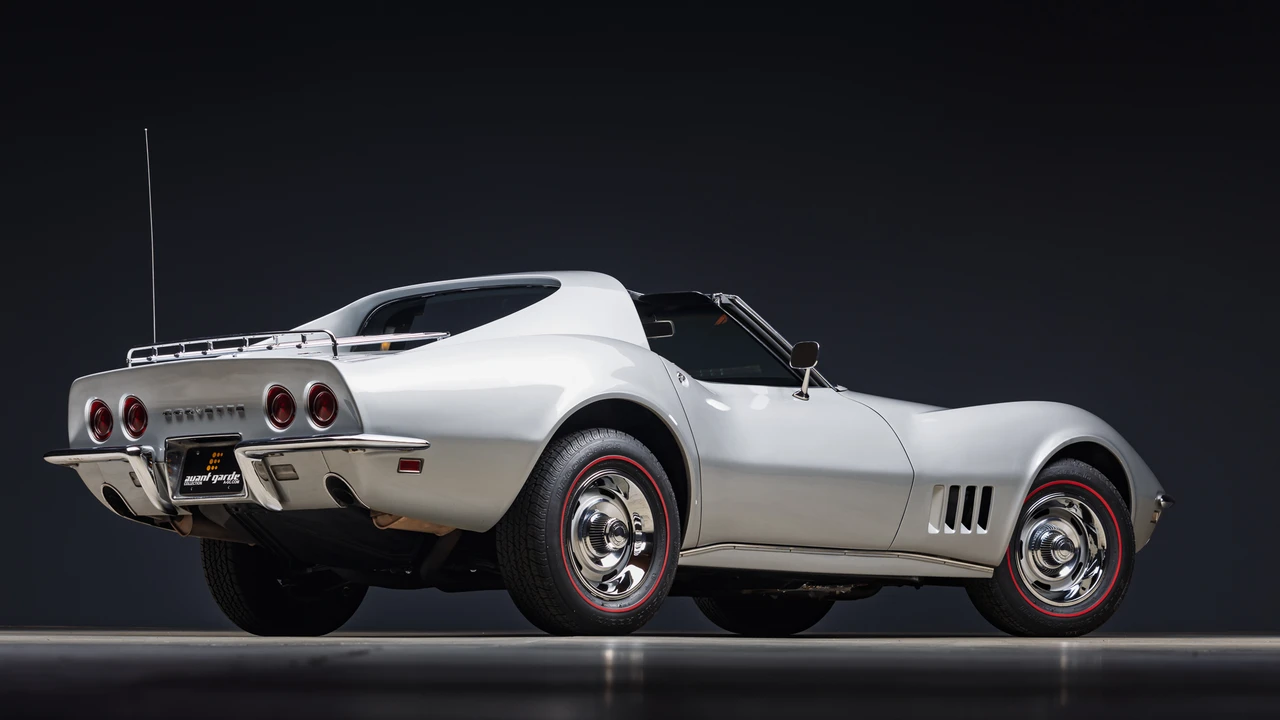 1968 Chevrolet Corvette C3 - Image 14 of 31