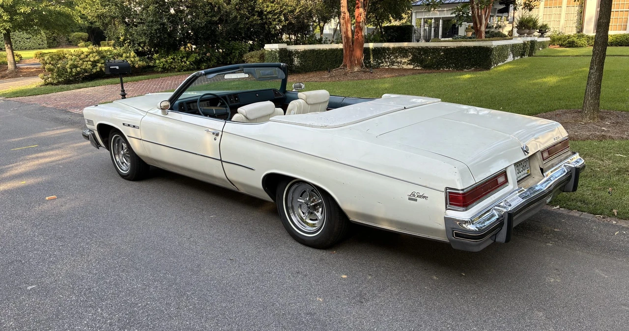 1975 Buick LeSabre - Image 9 of 31