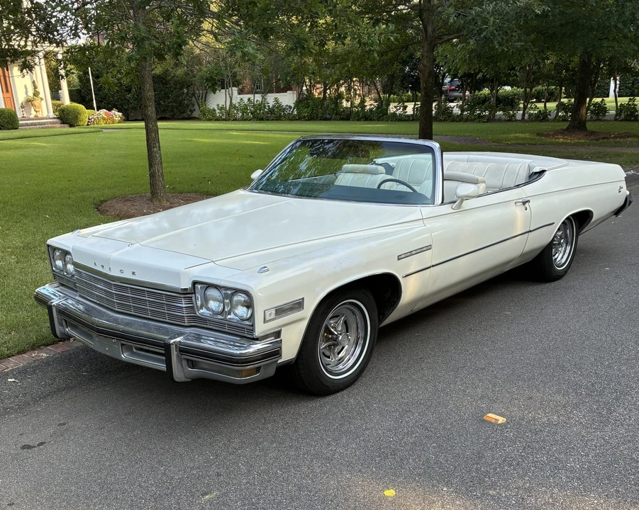 1975 Buick LeSabre - Image 3 of 31