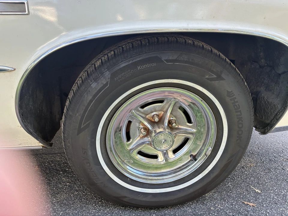 1975 Buick LeSabre - Image 19 of 31