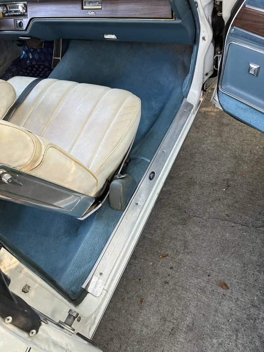 1975 Buick LeSabre - Image 27 of 31